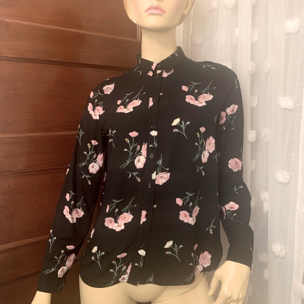 H&M floral button down shirt size 6